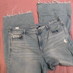 American Eagle Light Blue Stretch Jeans